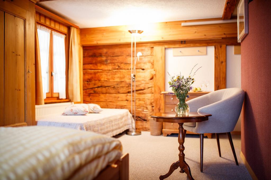 Hotel Nufenen Ульріхен Екстер'єр фото