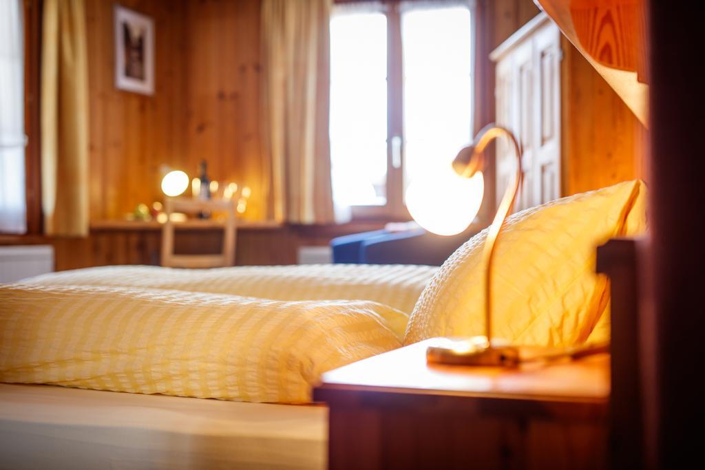 Hotel Nufenen Ульріхен Екстер'єр фото